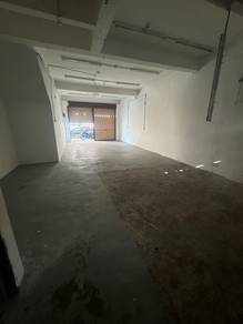 Shop lot For Sale in Jelutong,PNG
