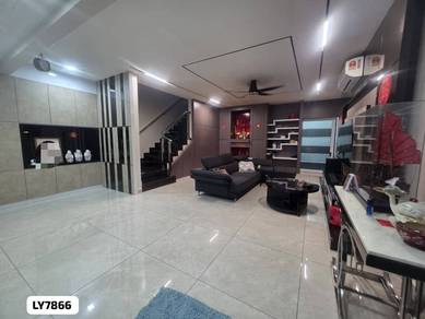2.5-storey Terraced House For Sale in Bandar Botanic,SGR
