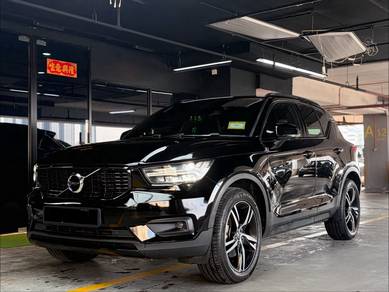 2021 Volvo XC40 T5 AWD R-DESIGN