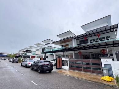 Cluster House For Sale in Skudai,JHR