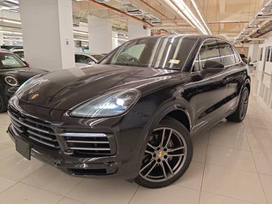 Porsche Cayenne in Kota Damansara, SGR