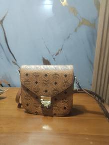 Sling bag