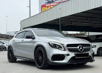 Mercedes Benz GLA45 45 AMG 4MATIC in Bandar Puteri Puchong, SGR