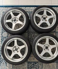 Rim 16 Advan GT