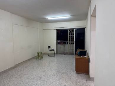 Apartment For Sale in Miharja Apartment (LRT Maluri)