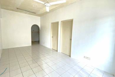 Apartment For Rent in Pangsapuri Perdana (Seksyen 13)