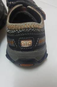 Clarks kids shoes kasut budak 5 tahun PJ KL