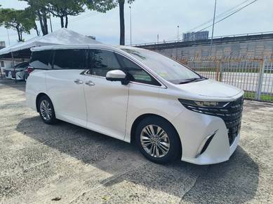 Toyota Alphard Z in Old Klang Road, KUL