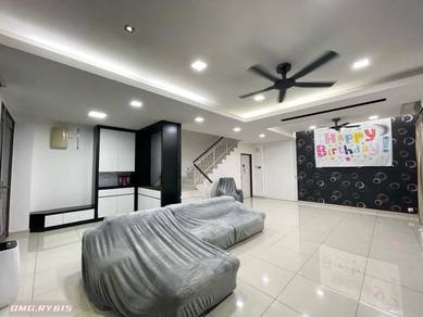 Semi-Detached House For Sale in Aman Perdana,SGR