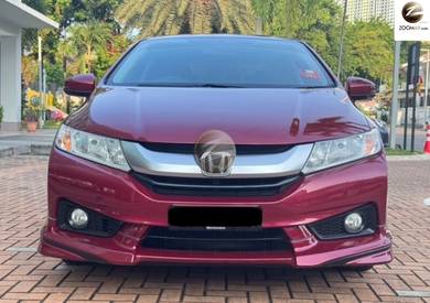 Honda City V in Bayan Baru, PNG