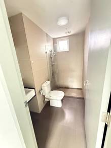 Condominium For Sale in Tropicana Bay Residences @ PWC