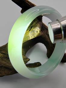56.40 X 49.70mm Oval Shape Jadeite Jade Bangle