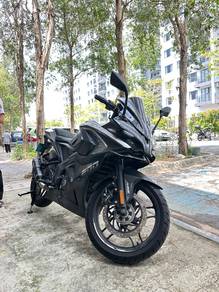 Modenas Pulsar RS200