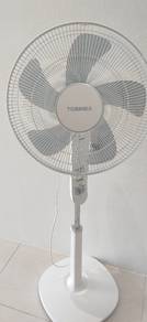 Toshiba stand fan