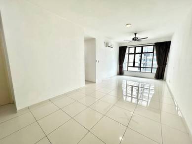 Service Residence For Rent in D'Summit Residences