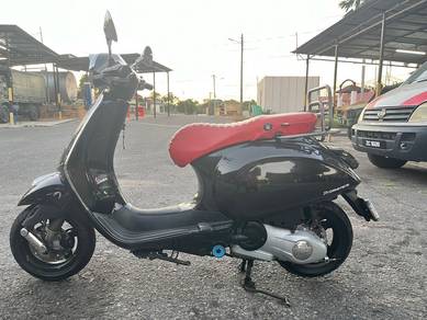 Vespa Primavera 150