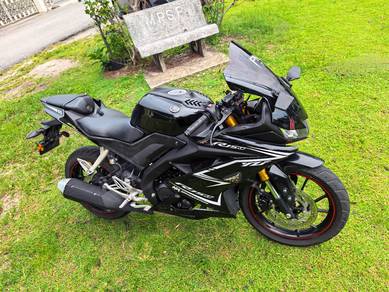 Yamaha R15