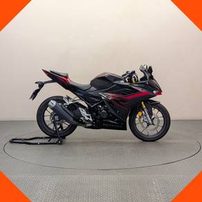 Honda CBR150R
