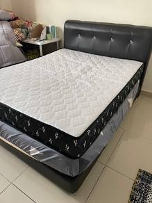 White Mattress – Good Condition – Bought 2024