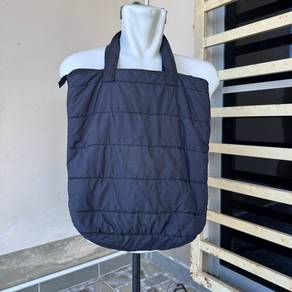 UNIQLO Lightweight Padded Tote Bag, Black Nylon