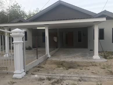 Semi-Detached House For Rent in Kok Lanas,KTN