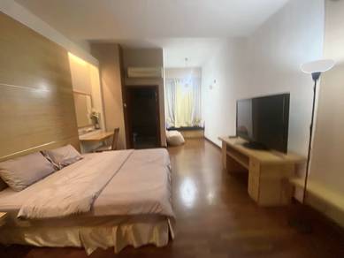 Service Residence For Rent in The Heritage