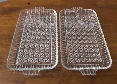 Hazel Atlas glass snack / vanity tray