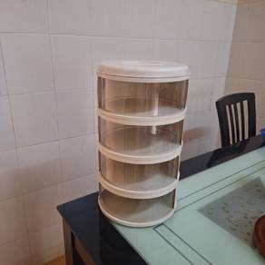 Penutup makanan 4 layer