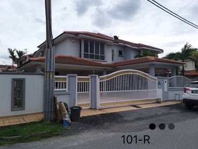 Semi-Detached House For Sale in Bandar Bukit Raja,SGR