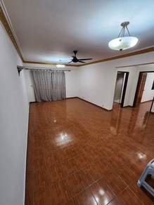 Apartment For Rent in Kayangan Apartment, Bandar Sunway