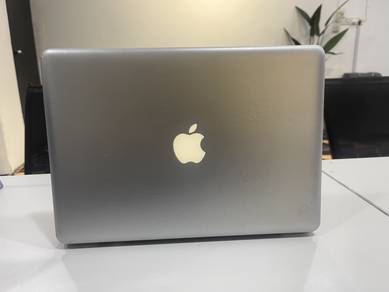 MacBook Pro 13”