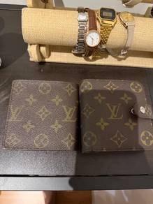 LV Purse
