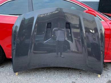 Mercedes W176 Revozport Carbon Fiber Bonnet