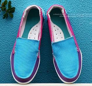 S0252 Loafers Colorful Slip On Casual Kasut Shoes