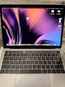 MacBook Pro 2019 13 inch