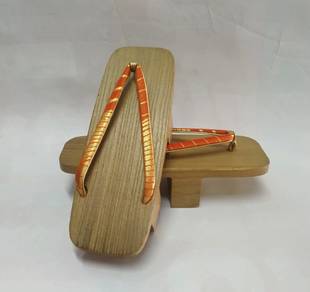 wooden Japanese sandal