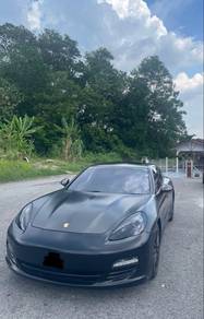 Porsche Panamera 4 in Tampin, NSN