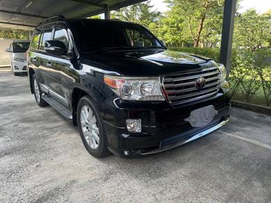Toyota Land Cruiser ZX in Kulai, JHR