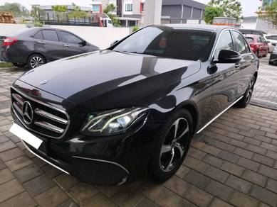 Mercedes Benz E200 200 AVANTGARDE (CKD) in Puchong, SGR