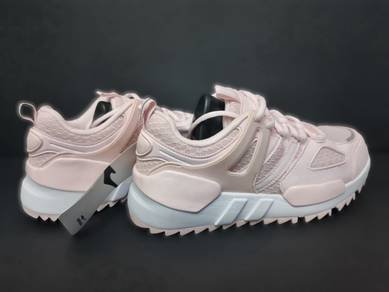 Sport Shoes ERKE