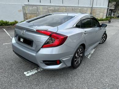 Honda Civic S i-VTEC in Kajang, SGR