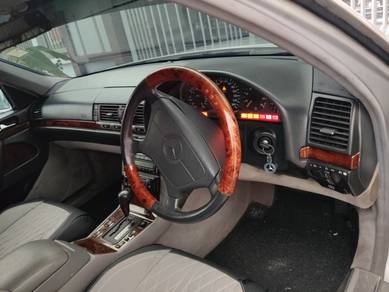 Mercedes Benz 300SE  in Shah Alam, SGR