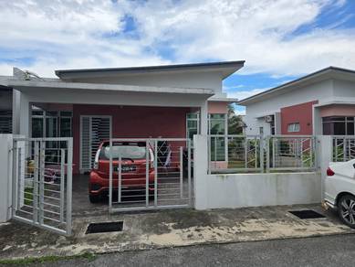 Semi-Detached House For Rent in Kota Kemuning,SGR