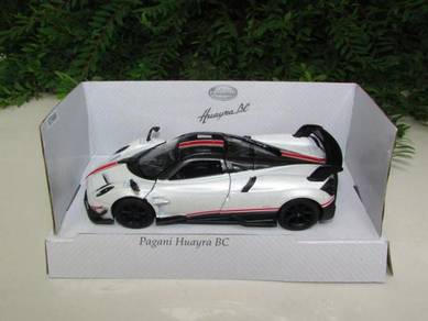 Kinsmart (12cm) 2016 Pagani Huayra BC Supercar