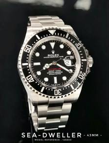 Rolex Sea-Dweller 43mm 126600 NEW old stock