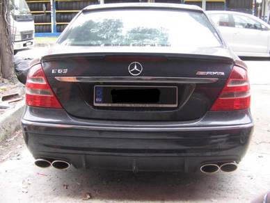 Mercedes Benz W211 Bodykit