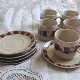 Vintage tea cup set