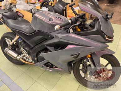 Yamaha R15