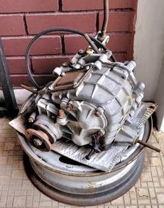 Lada Niva 1.6 used parts for sale