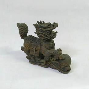 Antique Chinese Guardian Lion Brass